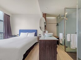 CHECK inn Taipei Xinyi