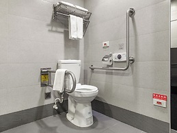 CHECK inn Taipei Xinyi