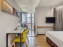 CHECK inn Taipei Xinyi