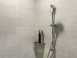 CHECK inn Taipei Xinyi