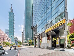 CHECK inn Taipei Xinyi
