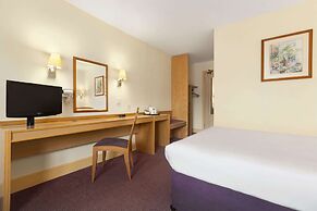 Days Inn by Wyndham Sevenoaks Clacket Lane