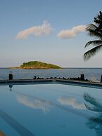 Tamarind Reef Resort Spa & Marina
