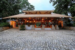 Hotel Villa Maya