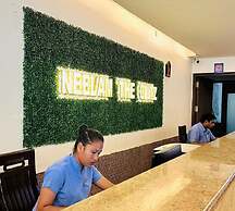 Neelams The Glitz
