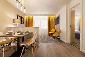 Super 8 by Wyndham Chester East