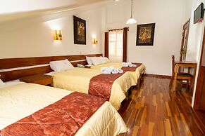 Hotel Kenamari