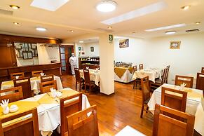 Hotel Kenamari