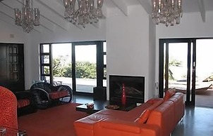 Days At Sea Beach Lodge