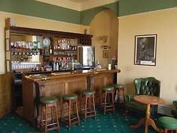 Balmoral Hotel