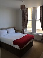 Balmoral Hotel