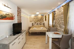 House Sandra