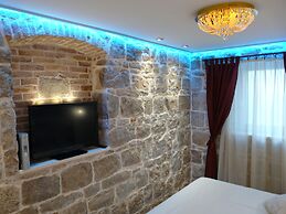 House Sandra