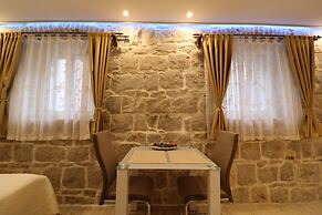 House Sandra