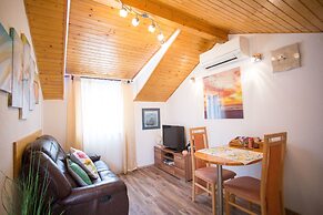 House Sandra