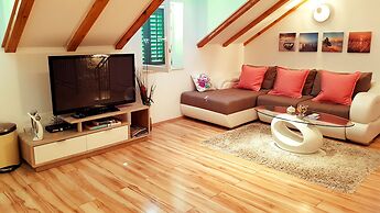 House Sandra