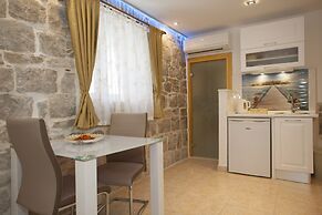 House Sandra