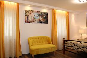 House Sandra