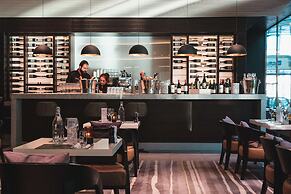 Radisson Blu Waterfront Hotel