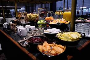 Radisson Blu Waterfront Hotel