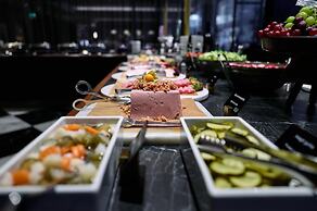 Radisson Blu Waterfront Hotel
