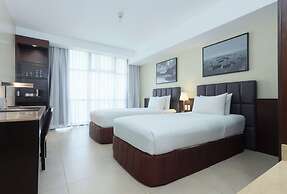 The B Hotel