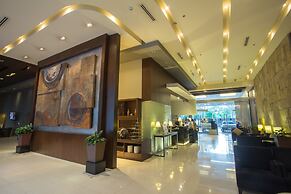 The B Hotel