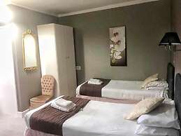 The Kensington Hotel