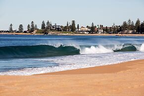Nightelier Narrabeen