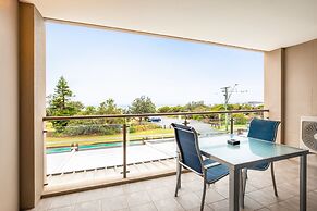 Nightelier Narrabeen