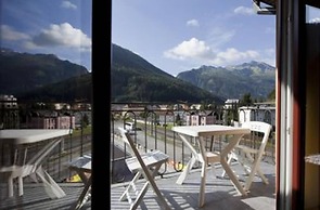 Euro Youth Hotel & Krone