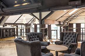Donners Hotel