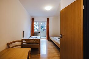 DJH Jugendherberge Augsburg - Hostel