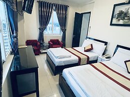 Canary Hotel Hue