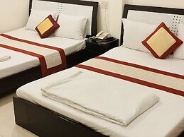 Canary Hotel Hue