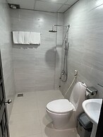 Canary Hotel Hue