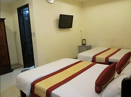 Canary Hotel Hue