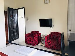 Canary Hotel Hue