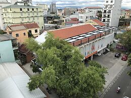 Canary Hotel Hue