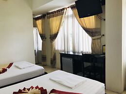 Canary Hotel Hue