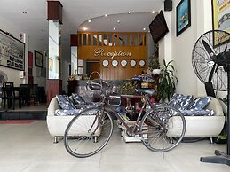 Canary Hotel Hue