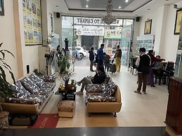 Canary Hotel Hue