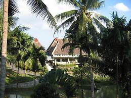 Hotel Deli River