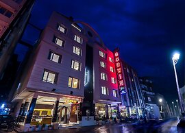 Hotel Godwin Deluxe
