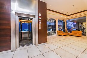 Hotel Godwin Deluxe