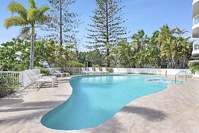 Crystal Bay on the Broadwater