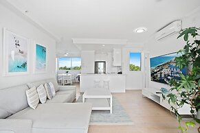 Crystal Bay on the Broadwater