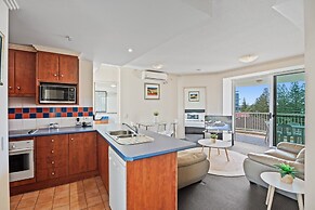 Crystal Bay on the Broadwater