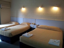 Admiral Nelson Motor Inn