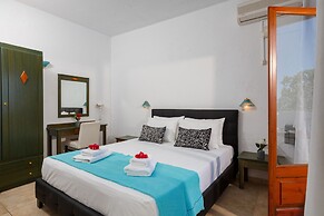 Romantica Hotel Apartments